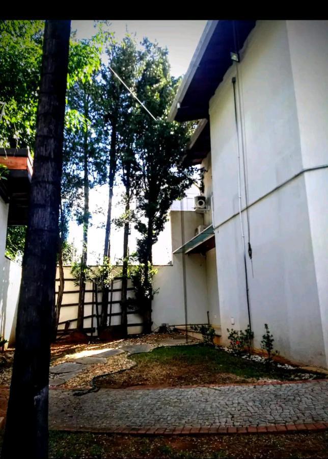 Quartos Privativos Marista Piscina Churrasqueira Apartment Goiania Bagian luar foto